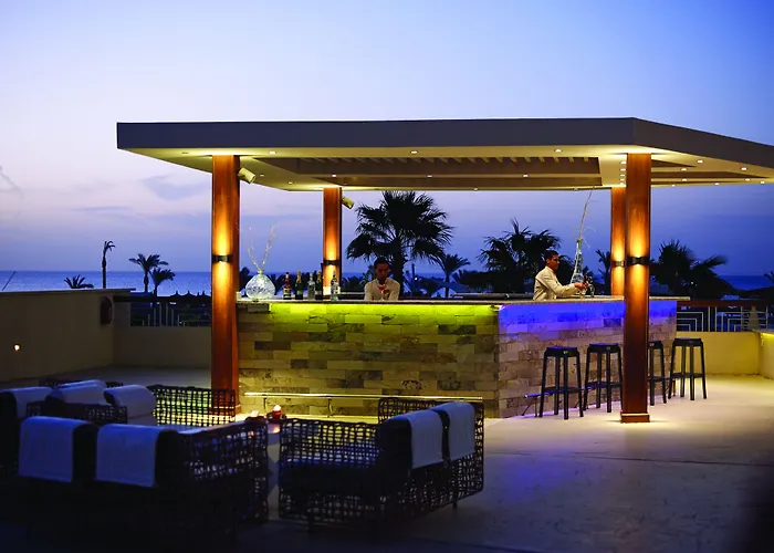 Курортный комплекс Coral Sea Imperial "coral Sea Sensatori" 5*